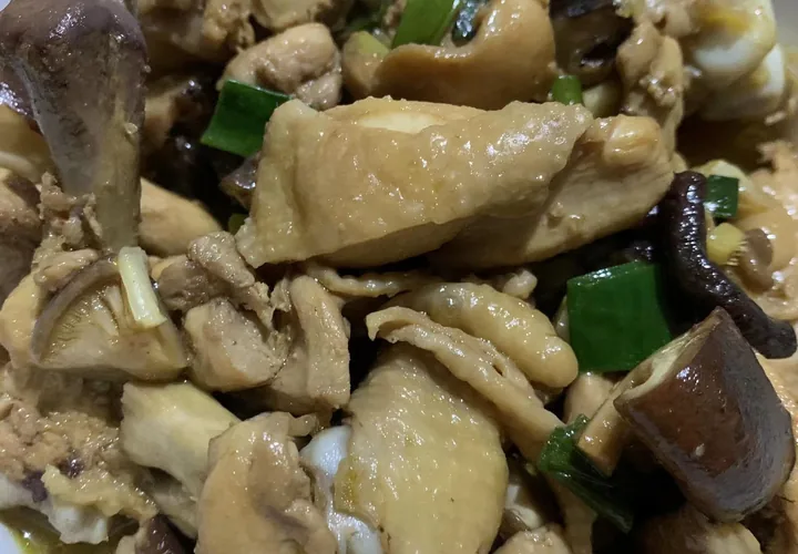 香菇滑鸡